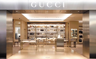 GUCCI ハツト成田空港免税店購入-